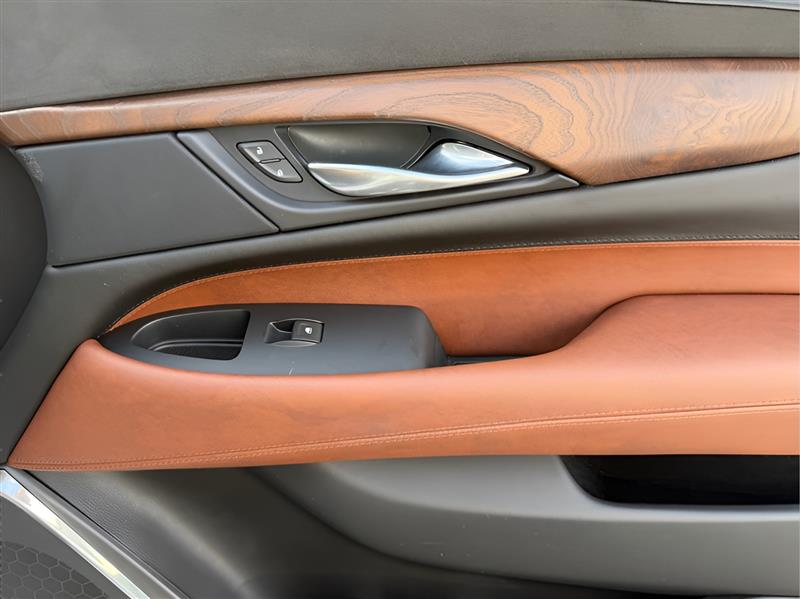 Cadillac Escalade Premium 2WD 2018