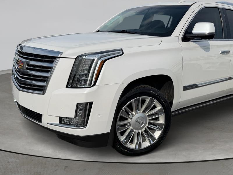 Cadillac Escalade Premium 2WD 2018