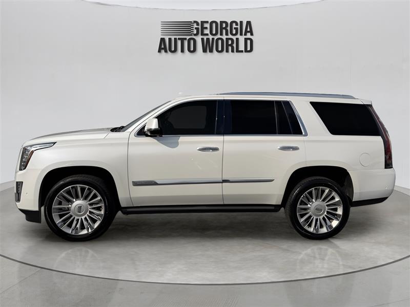 Cadillac Escalade Premium 2WD 2018