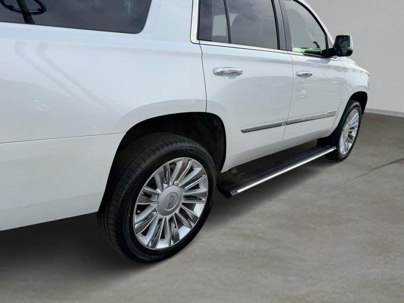 Cadillac Escalade Premium 2WD 2018