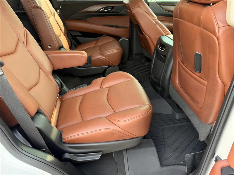 Cadillac Escalade Premium 2WD 2018