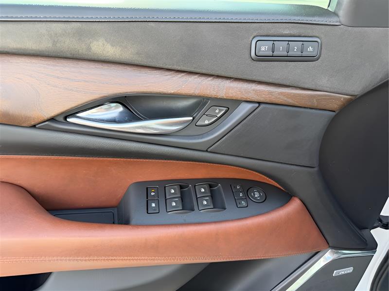 Cadillac Escalade Premium 2WD 2018