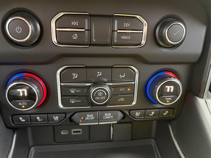 Chevrolet Tahoe Premier 4WD 2021