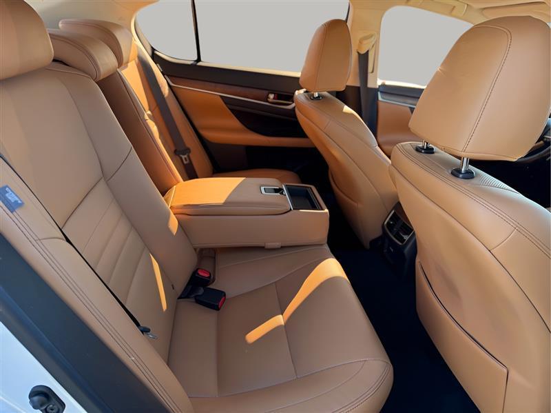 Lexus GS 350 RWD 2019