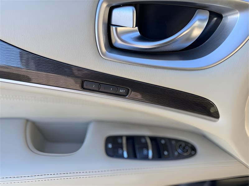 Infiniti QX60 PURE 2019