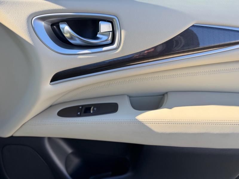 Infiniti QX60 PURE 2019