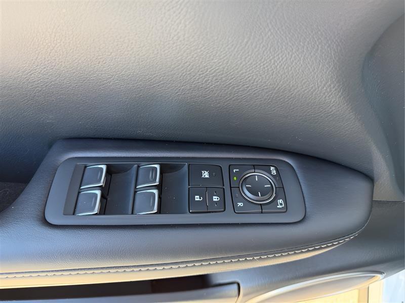 Lexus RX 350L FWD 2020