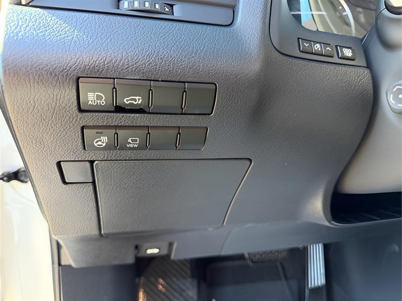 Lexus RX 350L FWD 2020