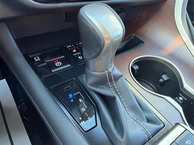 Lexus RX 350L FWD 2020