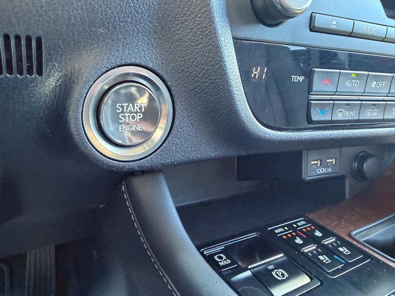 Lexus RX 350L FWD 2020