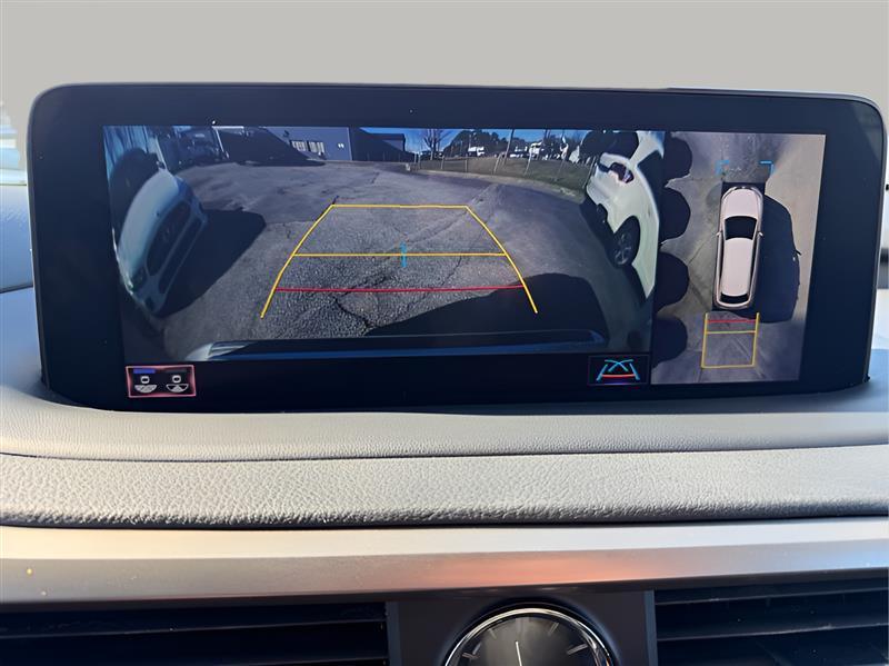 Lexus RX 350L FWD 2020