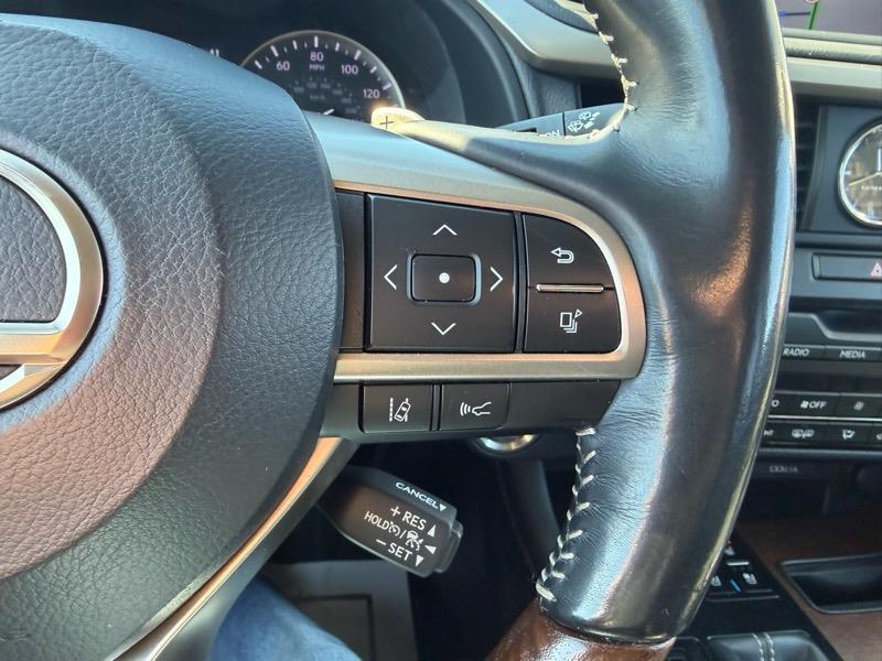 Lexus RX 350L FWD 2020