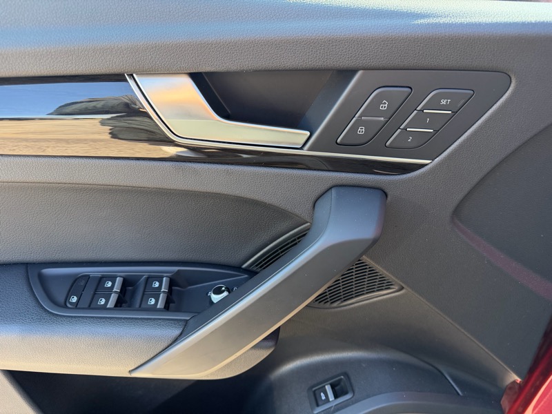 Audi Q5 2.0T Premium Plus quattro 2018