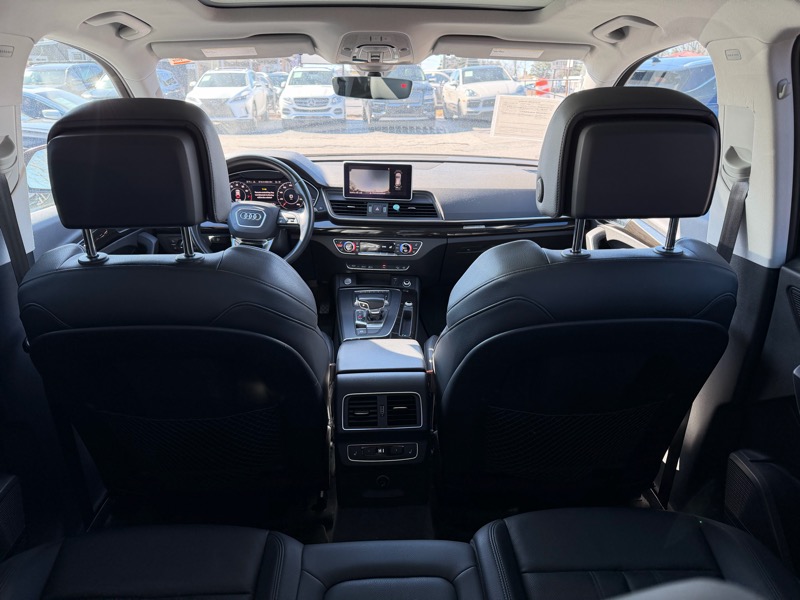 Audi Q5 2.0T Premium Plus quattro 2018