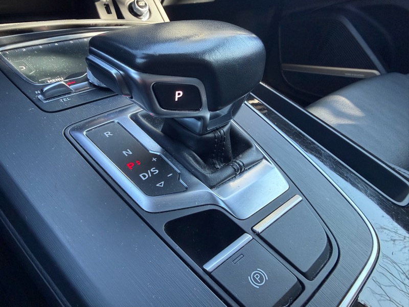 Audi Q5 2.0T Premium Plus quattro 2018