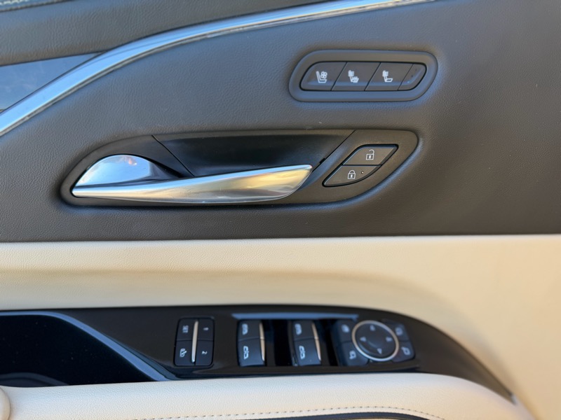 Cadillac Escalade Premium Luxury AWD 2021