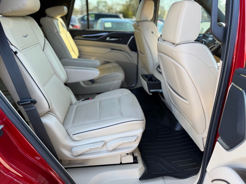 Cadillac Escalade Premium Luxury AWD 2021