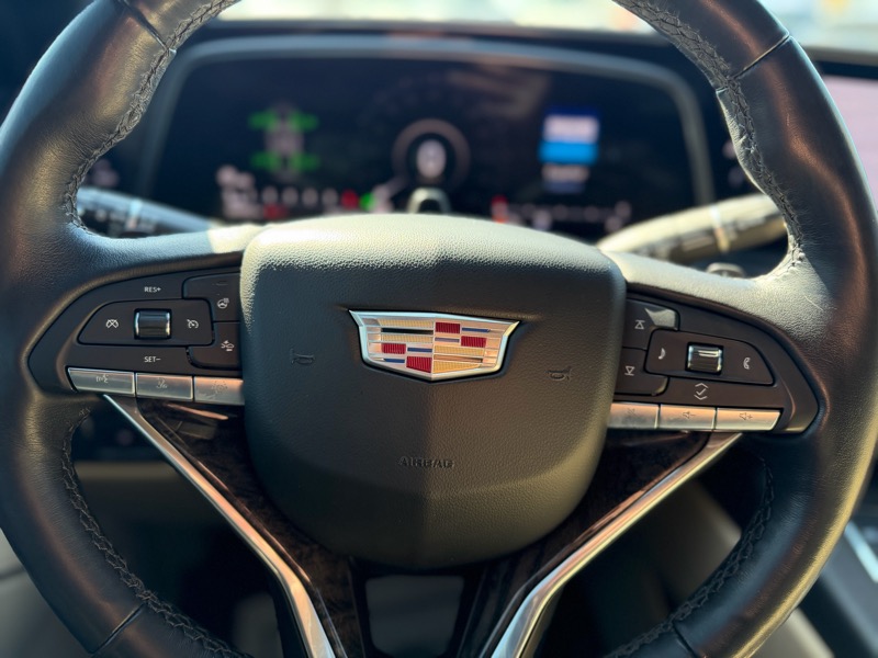 Cadillac Escalade Premium Luxury AWD 2021