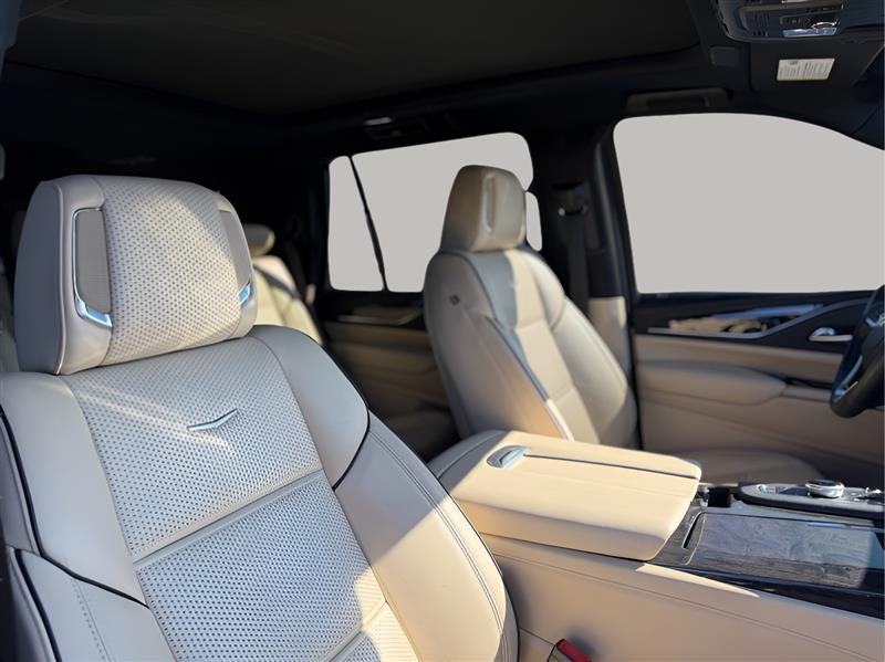 Cadillac Escalade Premium Luxury AWD 2021