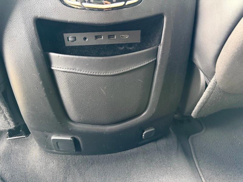 Cadillac Escalade Platinum 4WD 2018