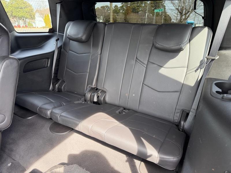 Cadillac Escalade Platinum 4WD 2018