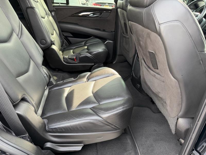 Cadillac Escalade Platinum 4WD 2018