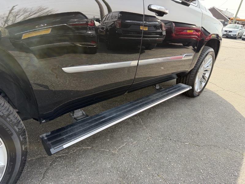 Cadillac Escalade Platinum 4WD 2018