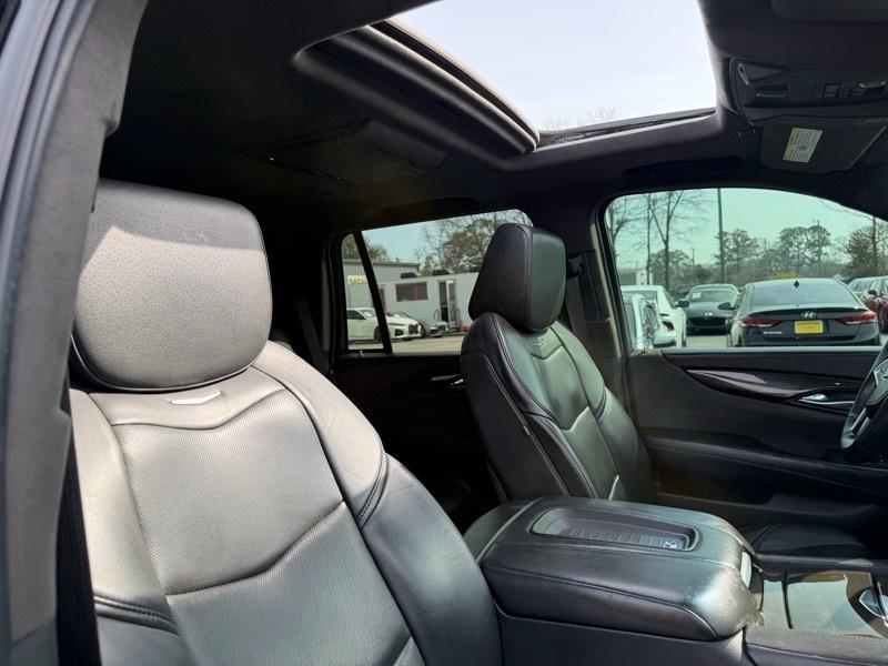 Cadillac Escalade Platinum 4WD 2018