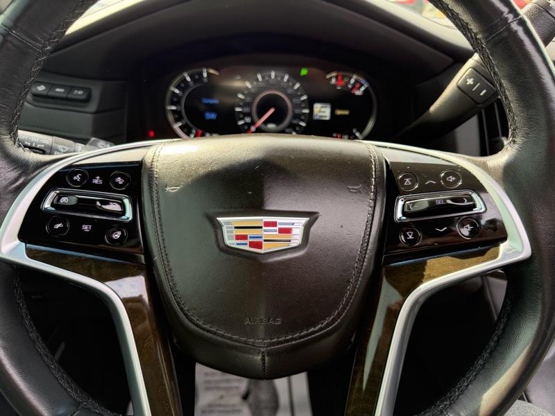 Cadillac Escalade Platinum 4WD 2018