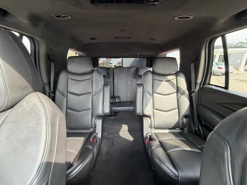 Cadillac Escalade Platinum 4WD 2018