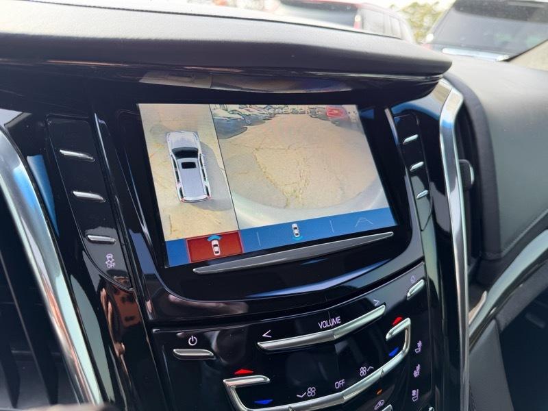 Cadillac Escalade Platinum 4WD 2018