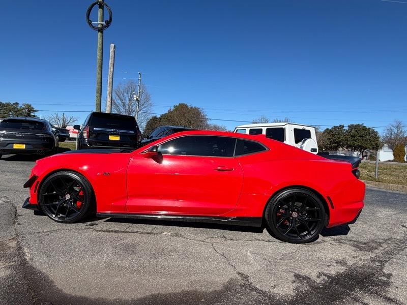 Chevrolet Camaro 1SS 2D Coupe 2021