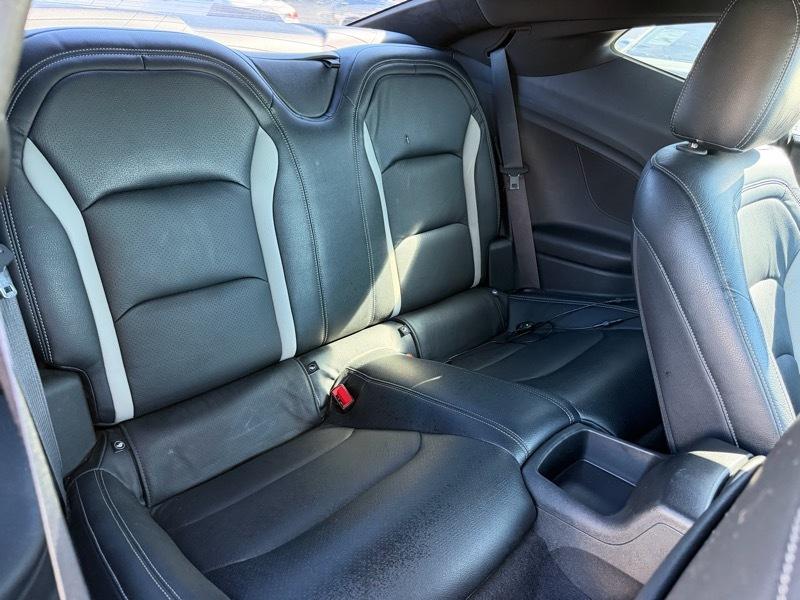 Chevrolet Camaro 1SS 2D Coupe 2021