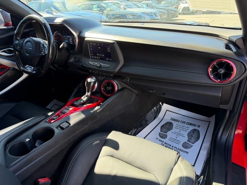 Chevrolet Camaro 1SS 2D Coupe 2021