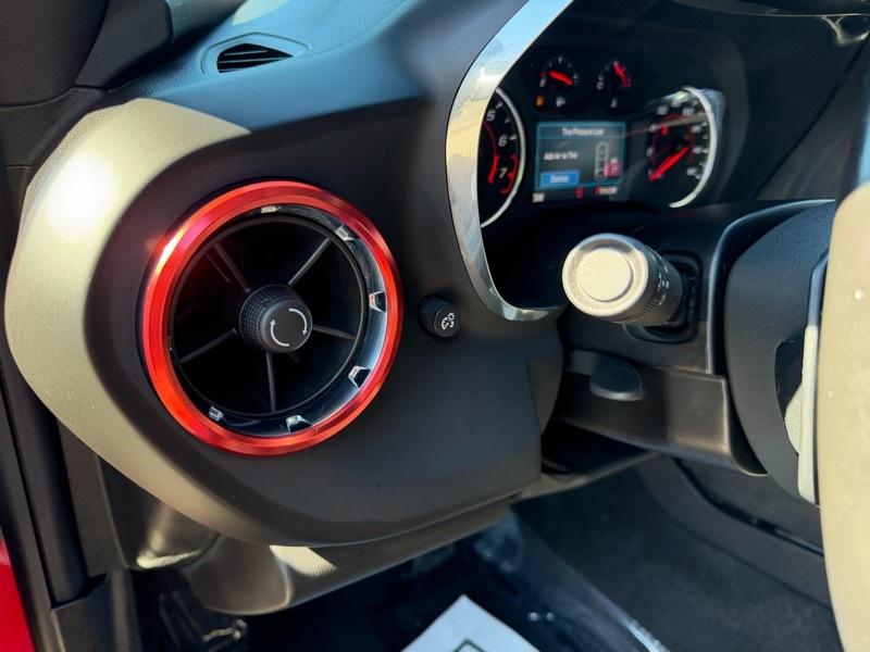 Chevrolet Camaro 1SS 2D Coupe 2021