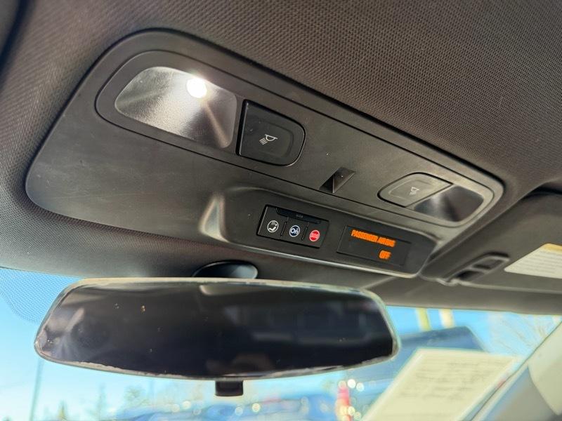 Chevrolet Camaro 1SS 2D Coupe 2021