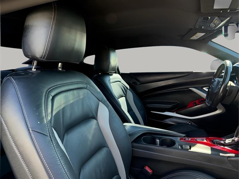 Chevrolet Camaro 1SS 2D Coupe 2021