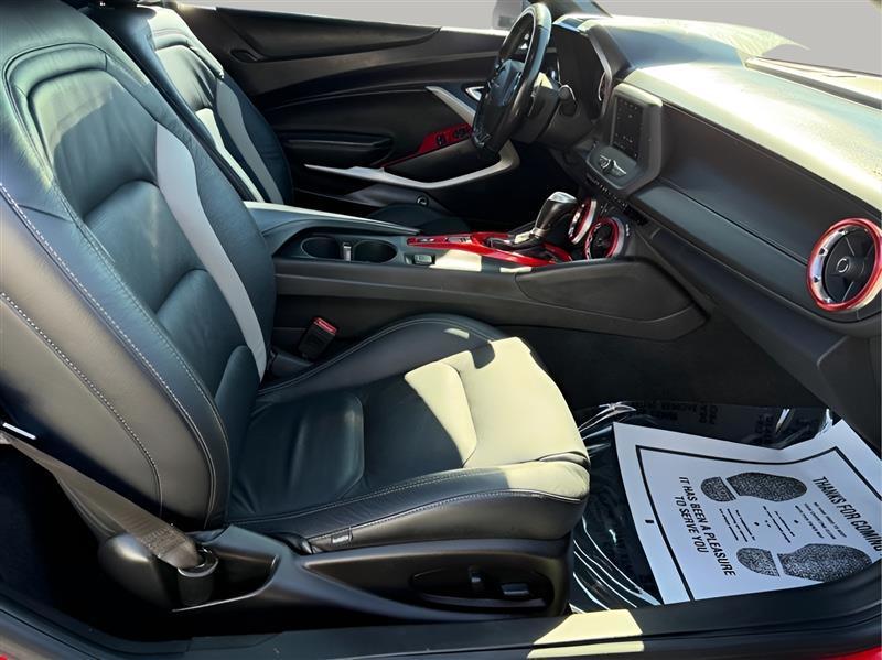 Chevrolet Camaro 1SS 2D Coupe 2021