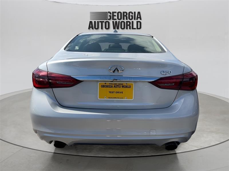 Infiniti Q50 3.0t LUXE 2020