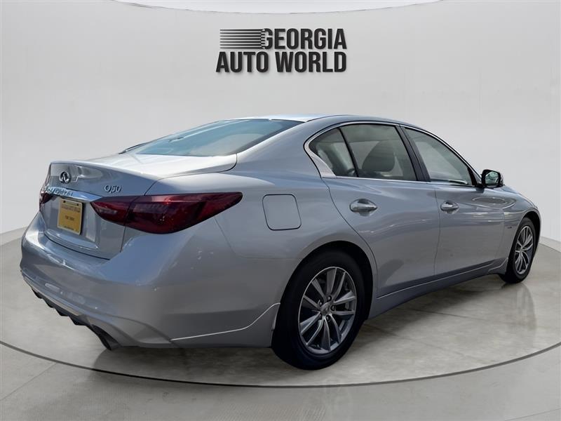 Infiniti Q50 3.0t LUXE 2020