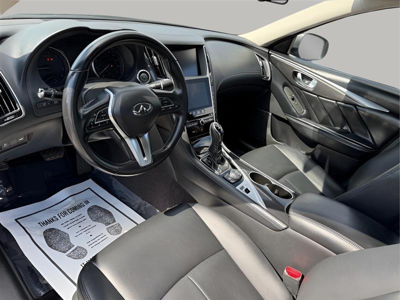 Infiniti Q50 3.0t LUXE 2020