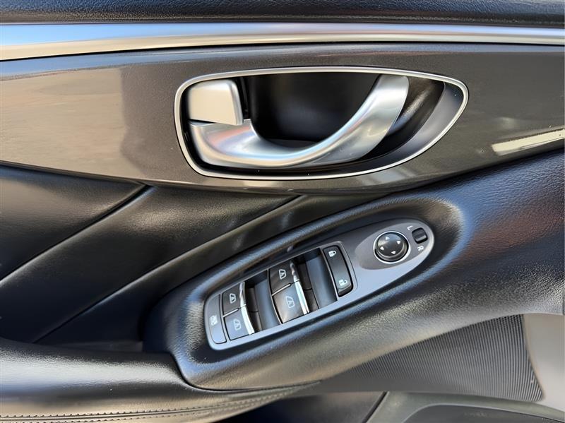 Infiniti Q50 3.0t LUXE 2020