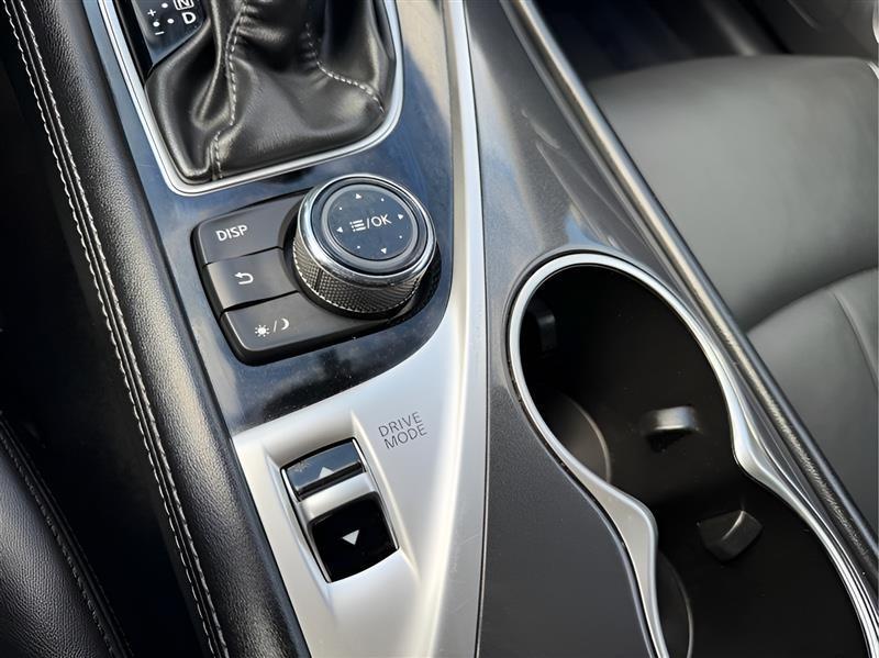 Infiniti Q50 3.0t LUXE 2020