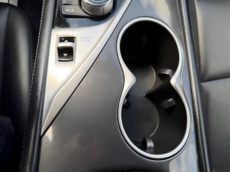 Infiniti Q50 3.0t LUXE 2020