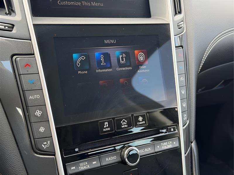 Infiniti Q50 3.0t LUXE 2020