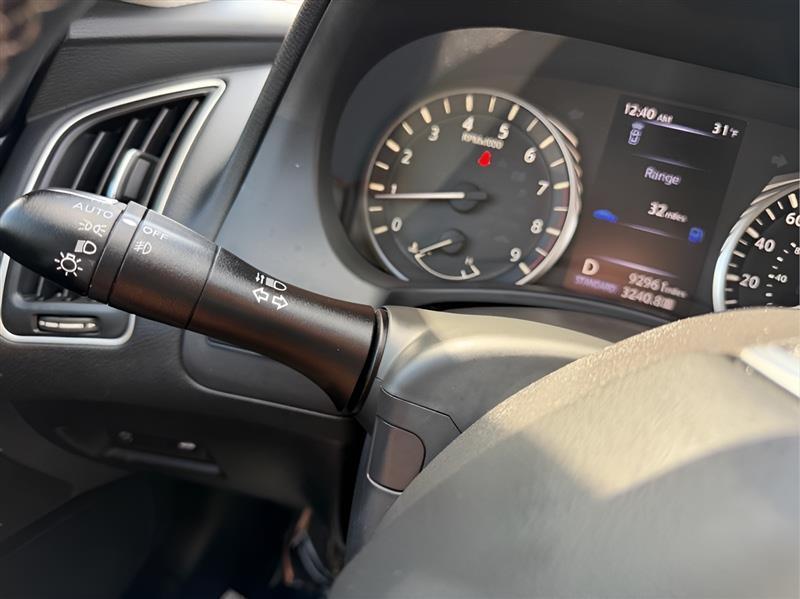 Infiniti Q50 3.0t LUXE 2020