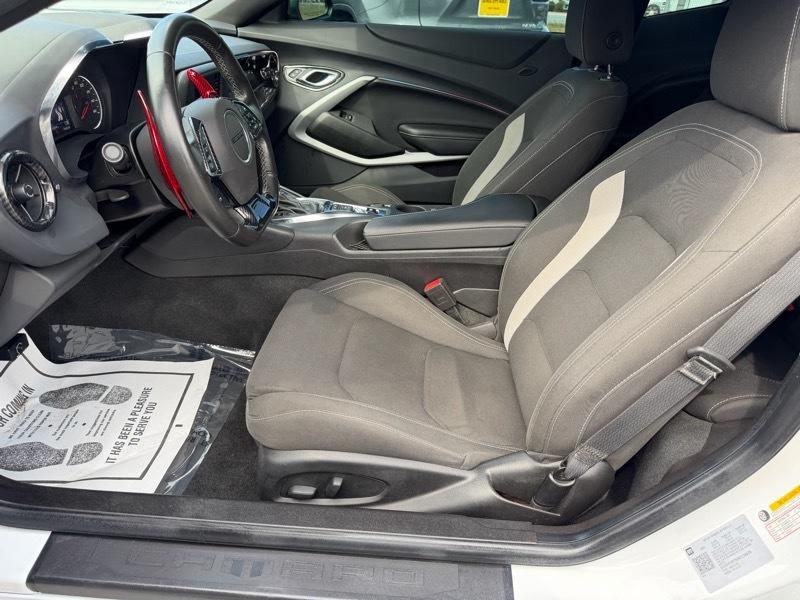 Chevrolet Camaro 1LT 2D Coupe 2022