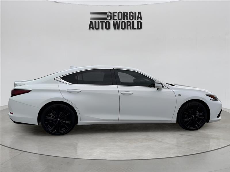 Lexus ES 350 F SPORT 2023