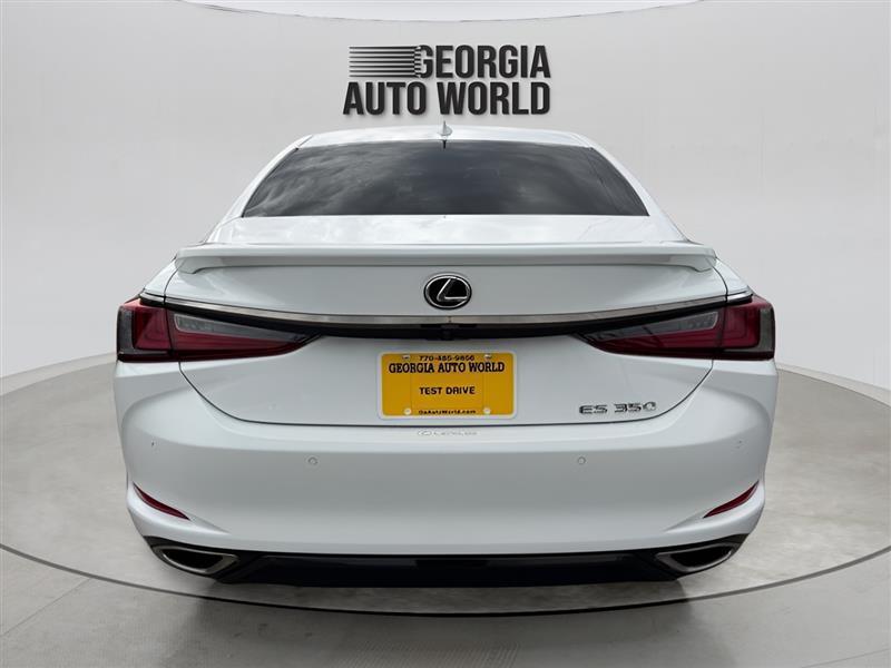 Lexus ES 350 F SPORT 2023