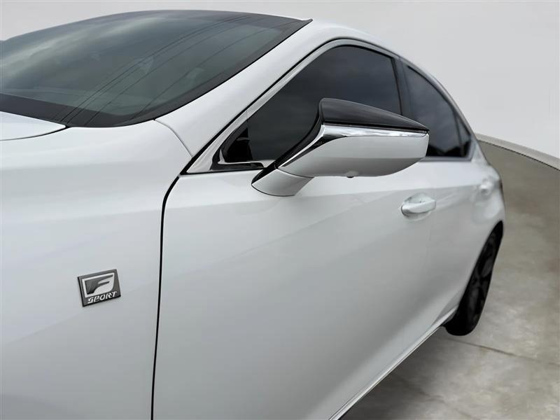 Lexus ES 350 F SPORT 2023